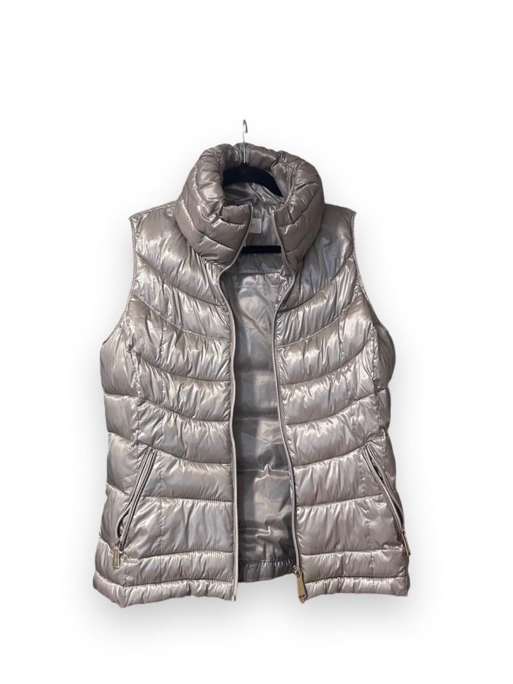 Calvin Klein Women’s Large Metallic Silver Puffer Vest Zip Up
